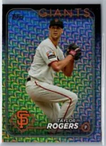 2024 Topps Series 1 Baseball - Holiday - Refractor - 176	Taylor Rogers	San Francisco Giants