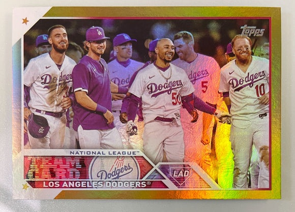 2023 Topps Series 1 Gold Foil Los Angeles Dodgers Team Card 219